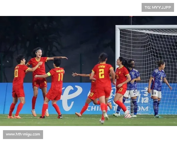 吉拉西解围送点，乌尊主罚一蹴而就扳平比分